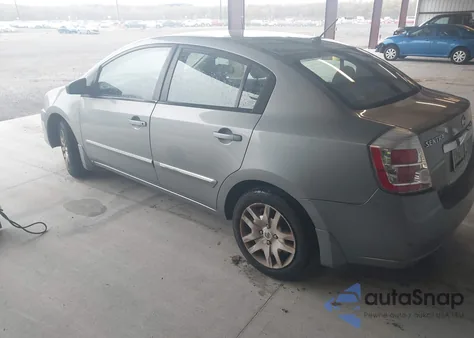 2010 Nissan Sentra 2.0S from USA, damaged, VIN 3N1AB6AP2AL706133